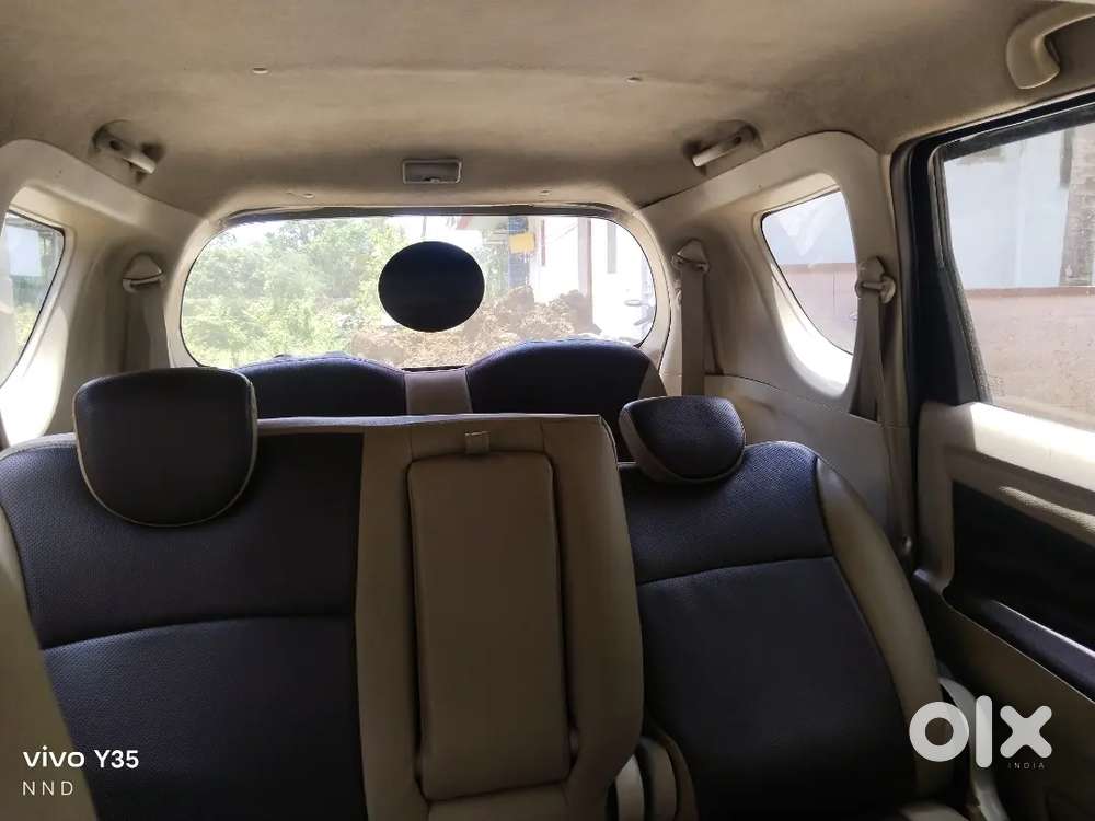 Maruti Suzuki Ertiga 2013