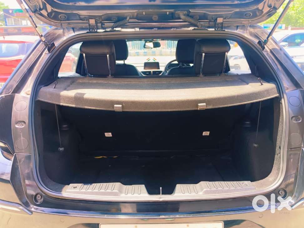 Tata Altroz 1.2 Xz Plus Petrol, 2023, Petrol