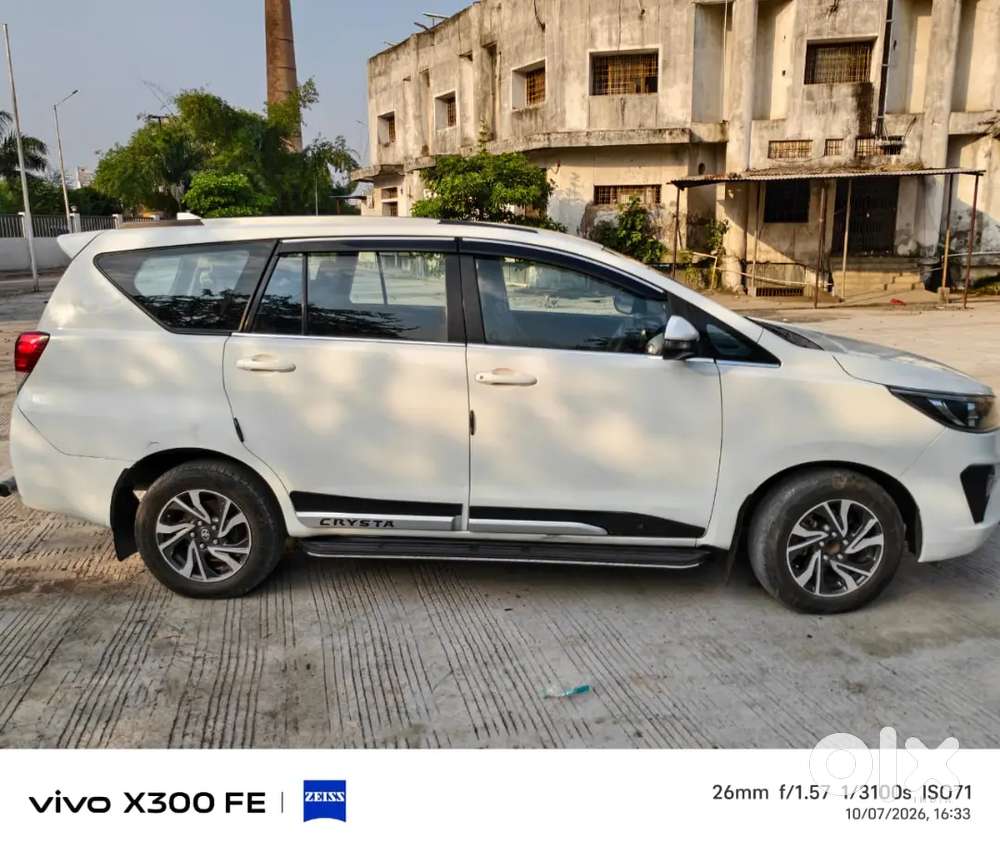 Toyota Innova Crysta 2022