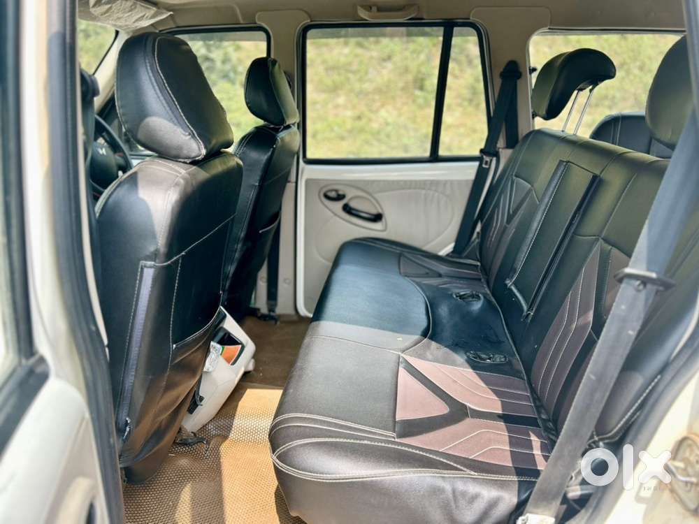 Mahindra Scorpio 2023 Diesel Manual