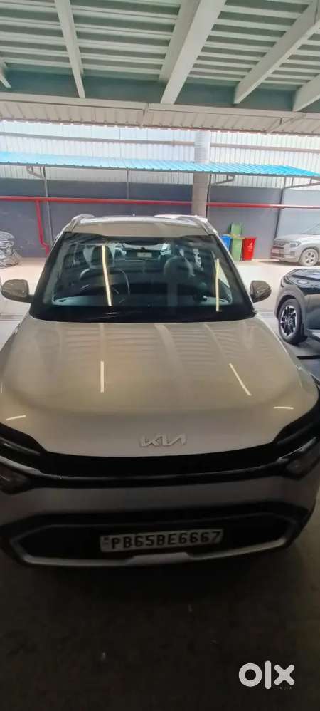 Kia Carens 2023 Diesel 69000 Km Driven
