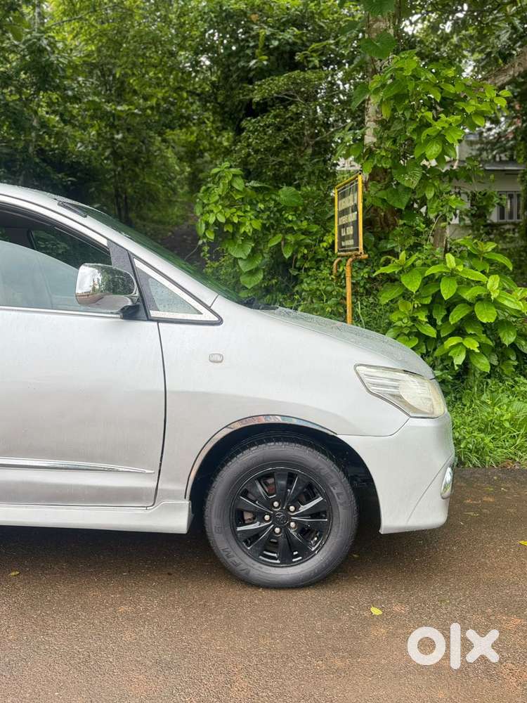 Toyota Innova 2.5 G (diesel) 7 Seater, 2012, Diesel