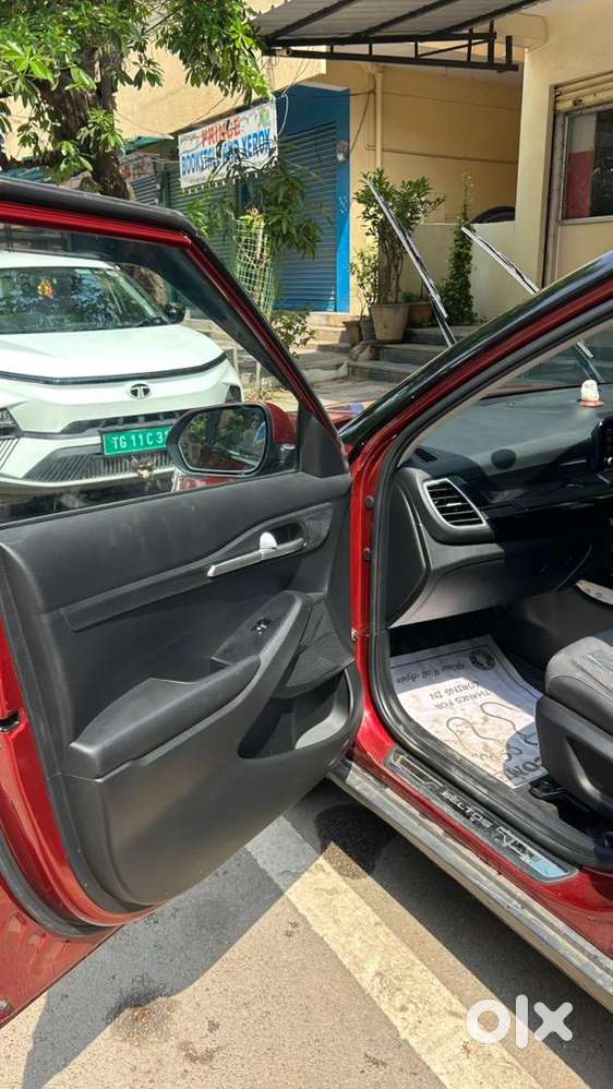 Kia Seltos 2023 Petrol Htk + Imt Well Maintained