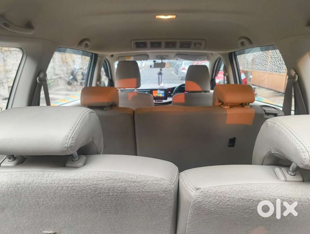 Maruti Suzuki Ertiga Zxi At, 2022, Petrol