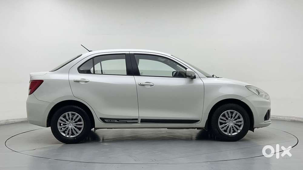 Maruti Suzuki Dzire 1.2 Vxi, 2022, Cng & Hybrids