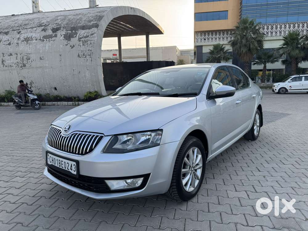 Skoda Octavia 2.0 Tdi Mt Ambition, 2015, Petrol