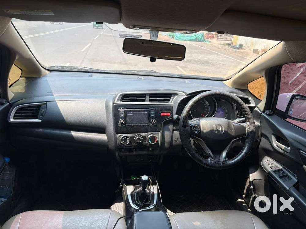 Honda Jazz 2016 Diesel Well Maintained