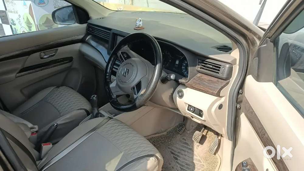 Ertiga Zxi