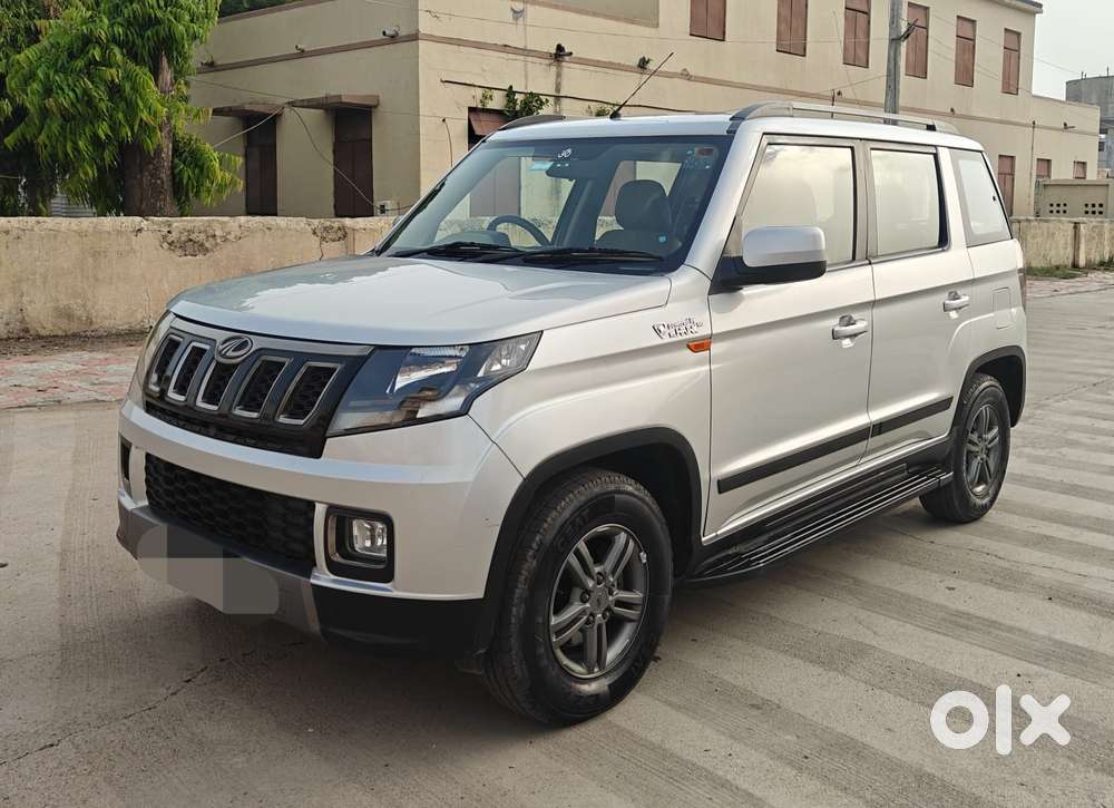Mahindra Tuv 300 T10, 2019, Diesel
