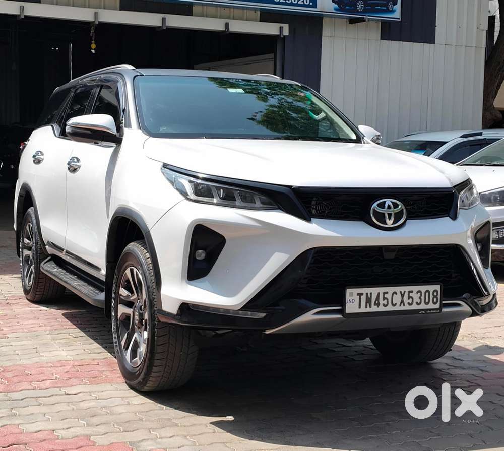Toyota Fortuner Legender 4x2 At 2.8, 2023, Diesel