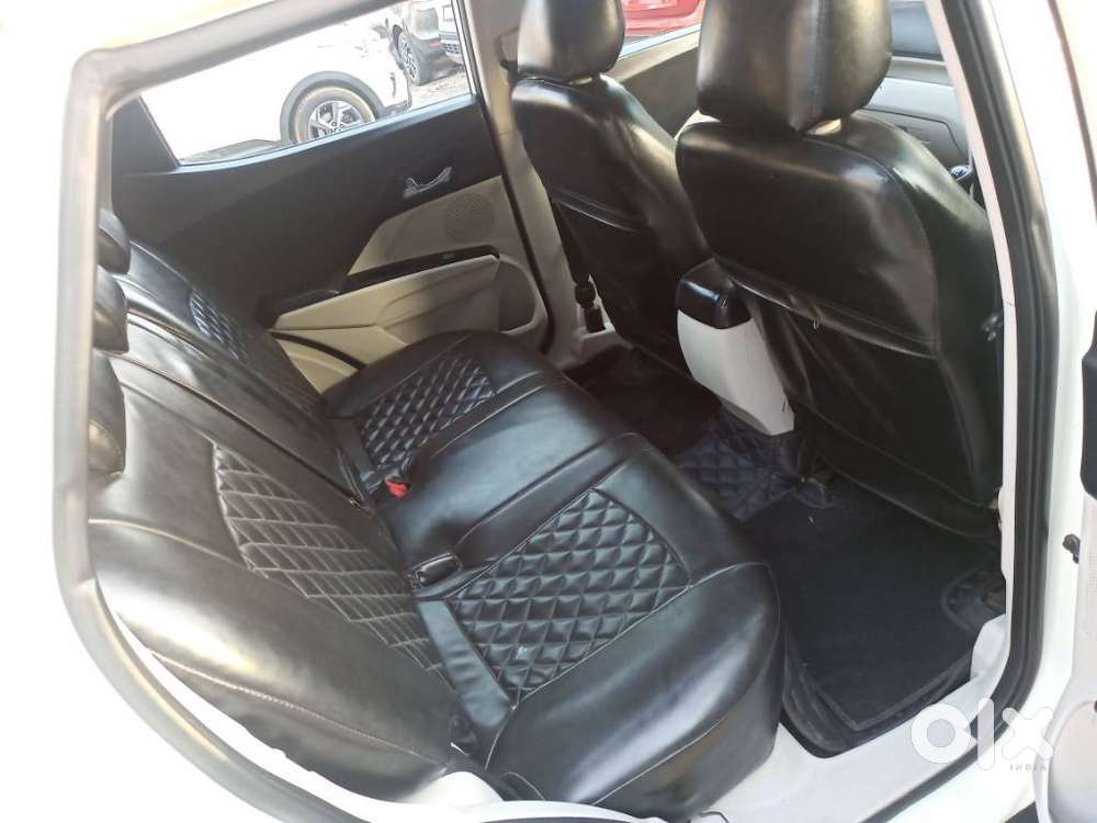 Mahindra Xuv300 W8 Option Diesel, 2022, Diesel