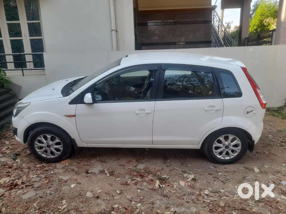 Ford Figo 2014 Diesel 115000 Km Driven