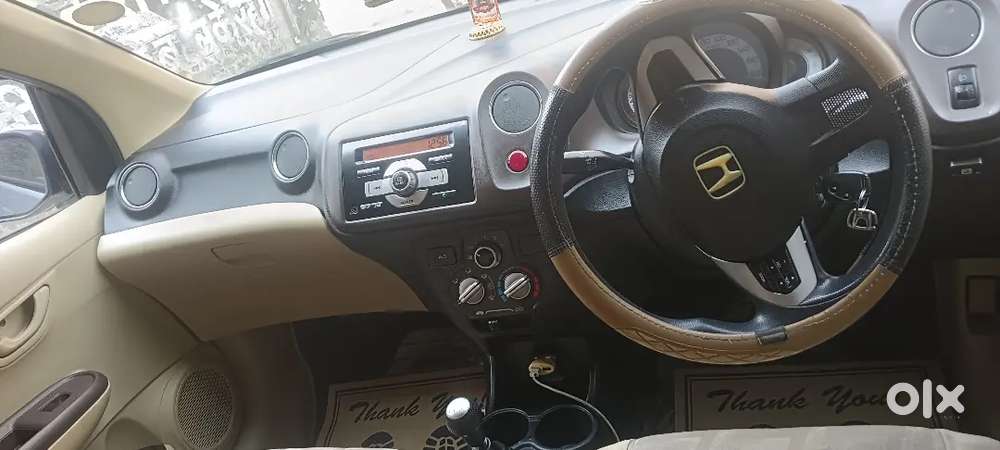 Honda Brio Mt 2012
