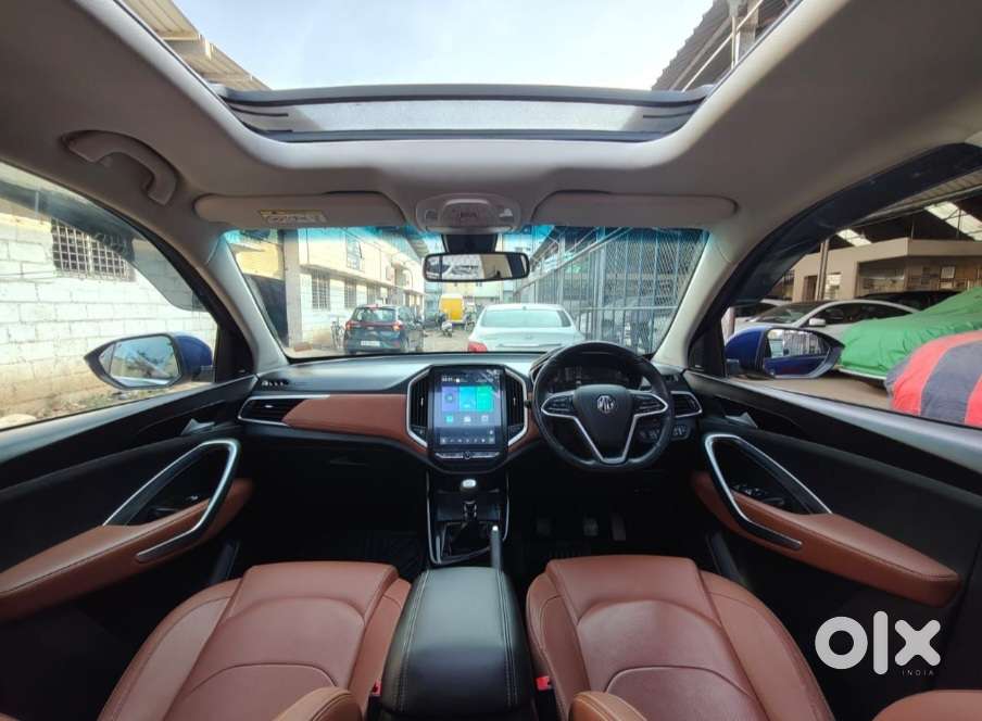 Mg Hector Plus 1.5 Sharp Turbo Cvt 6 Str, 2021, Petrol