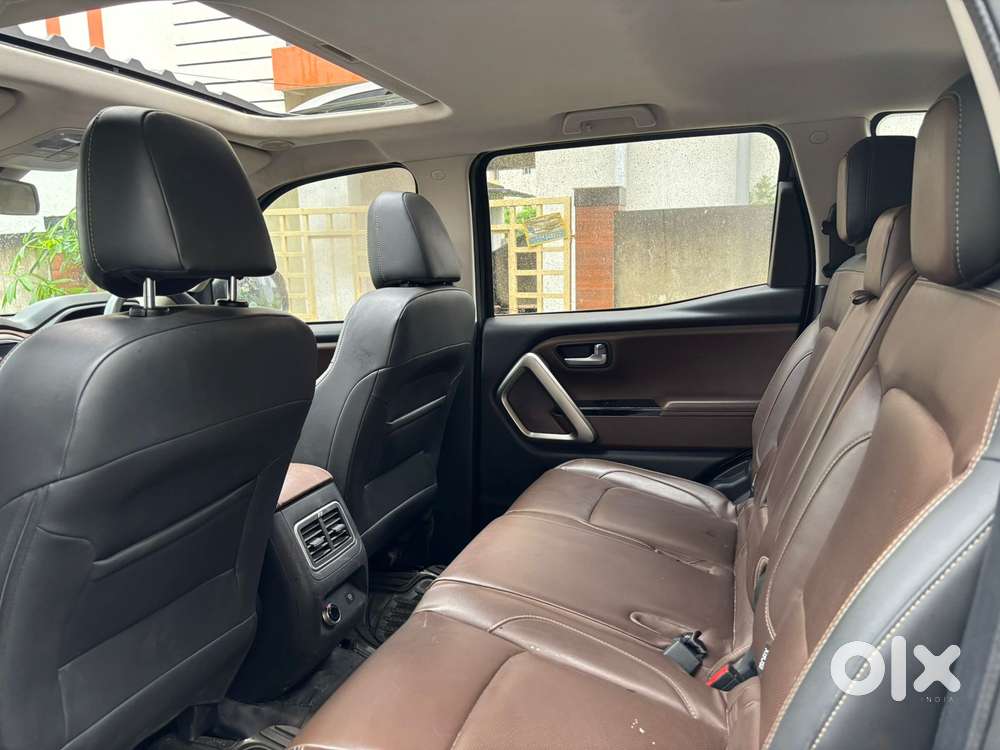 Mahindra Scorpio-n 2.2 Z8 L Diesel Mt 7 Str, 2022, Diesel