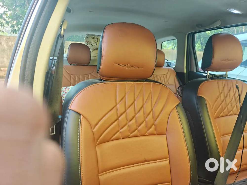 Renault Duster 2019 Petrol Manual Silver Colour