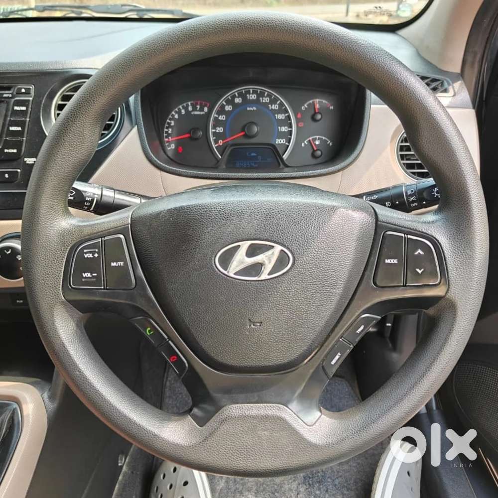 Hyundai Grand I10 1.2 Sportz(o) Dual Tone, 2016, Petrol