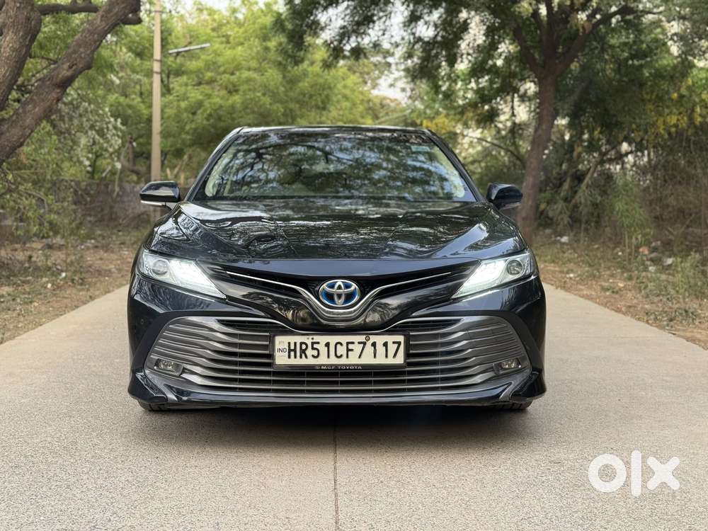 Toyota Camry Hybrid, 2021, Petrol