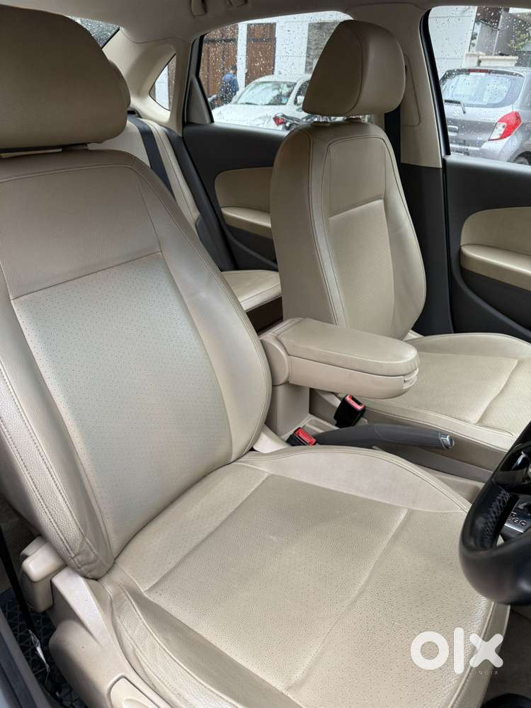 Volkswagen Vento 1.2 Tsi Highline Plus At, 2018, Petrol