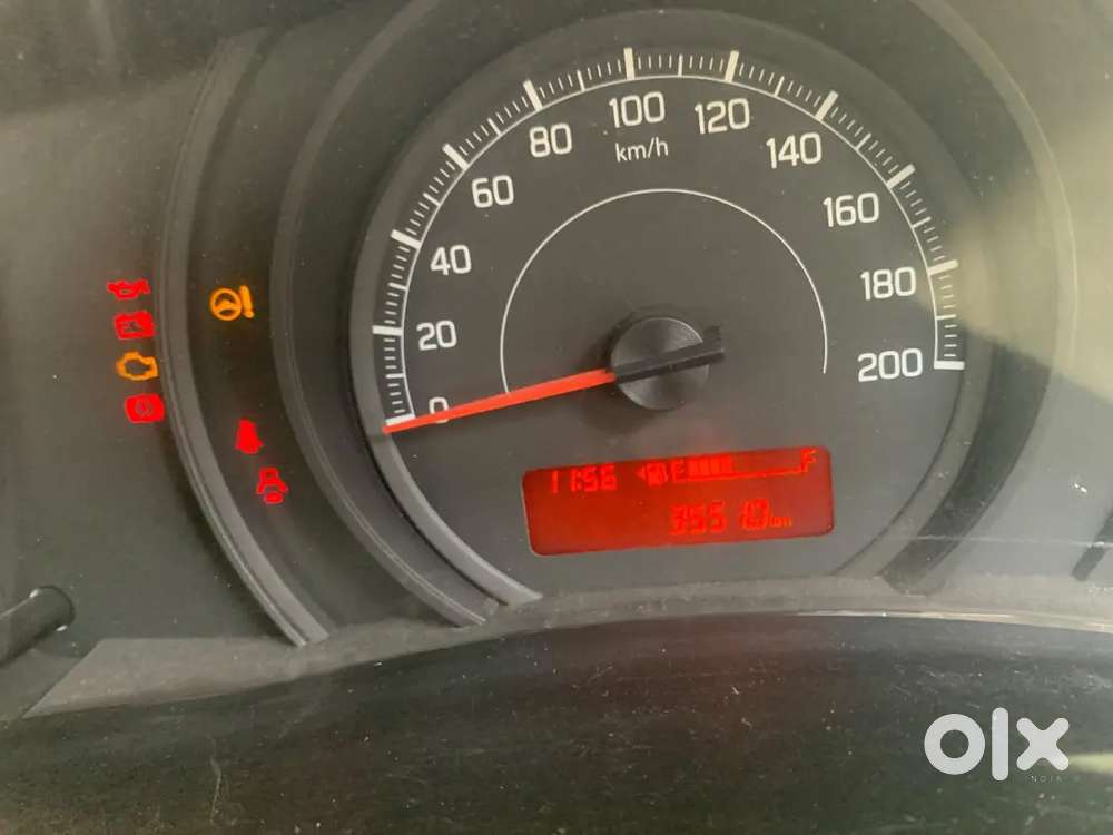 Maruti Suzuki Swift Lxi 2018 Petrol Manual