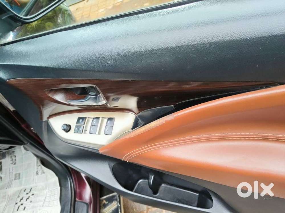 Toyota Innova Crysta 2.4 G Mt 8s, 2017, Diesel