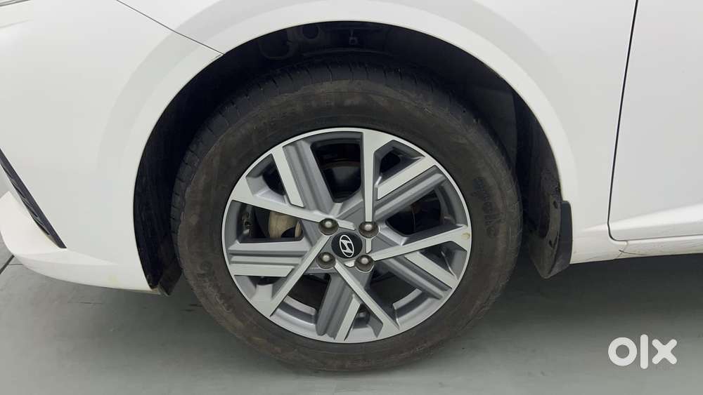Hyundai Verna 1.5 Sx Petrol Mt, 2025, Petrol