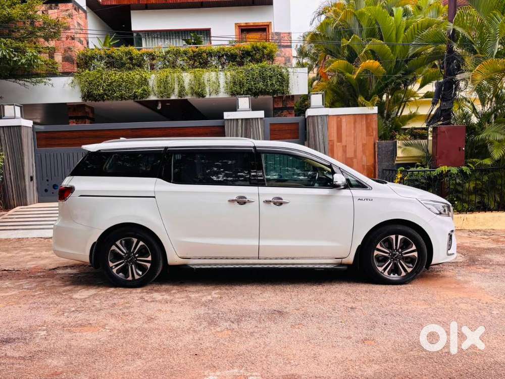 Kia Carnival Limousine Plus 7 Str, 2021, Diesel