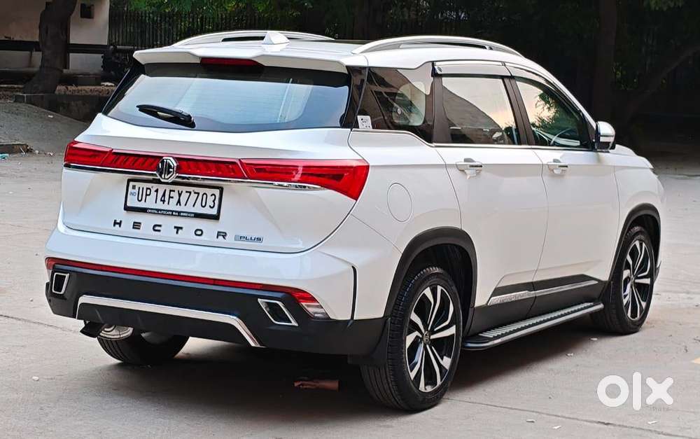 Mg Hector Plus 1.5 Sharp Turbo Cvt 6 Str, 2024, Petrol