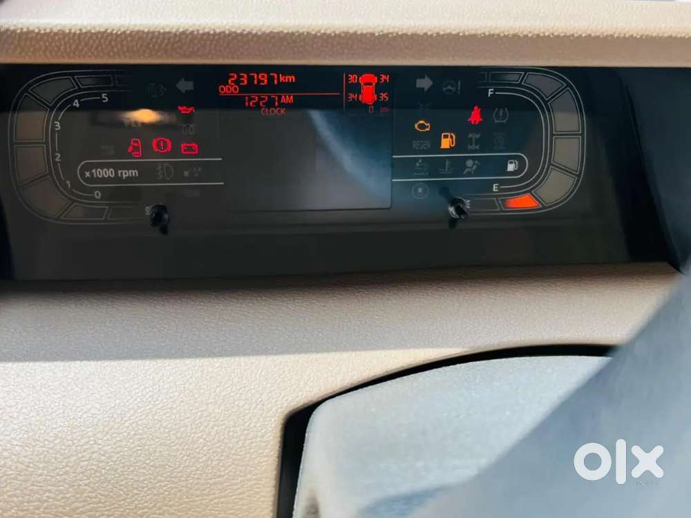 Bolero B6 Customized Low Km Warranty