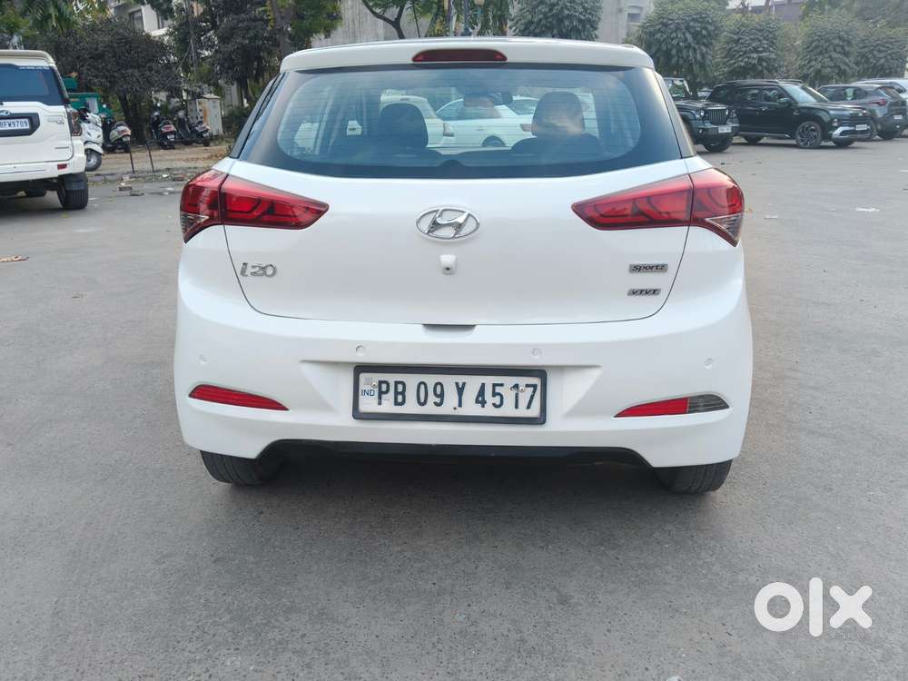 Hyundai I20 2015-2017 Sportz 1.2, 2015, Petrol