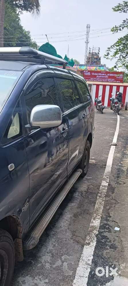 Toyota Innova 2005 Diesel 280000 Km Driven