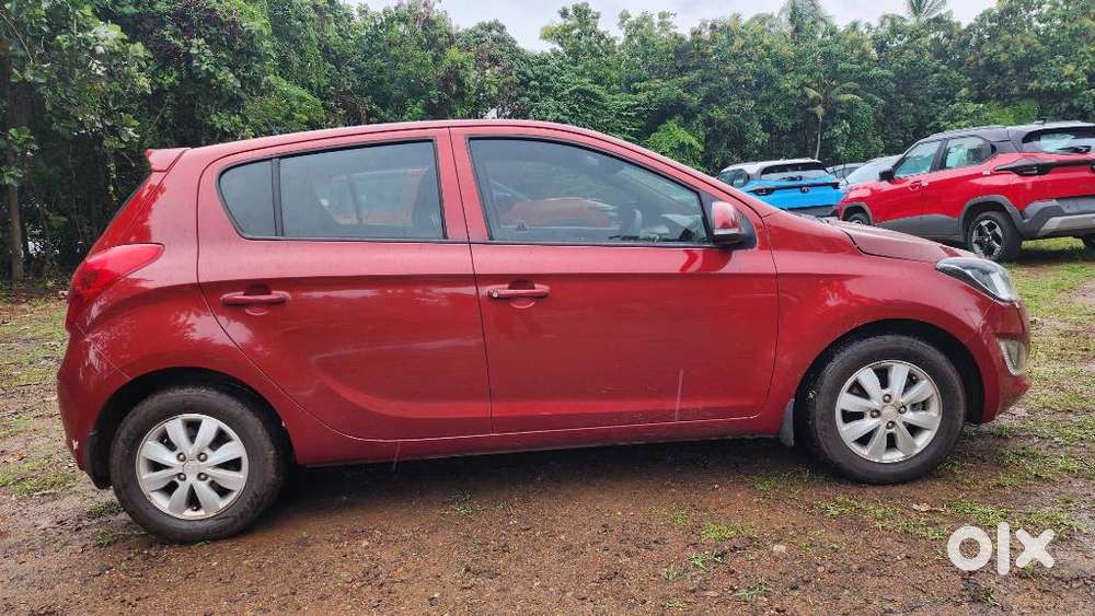 Hyundai I20 Sportz At 1.4, 2013, Petrol