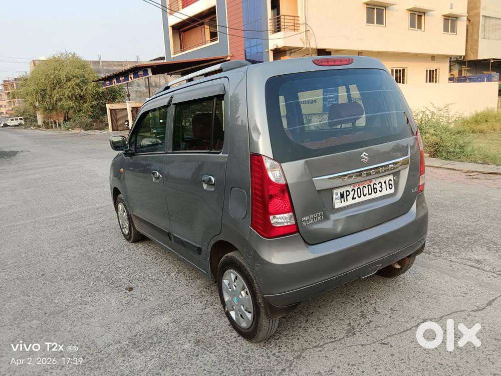 Maruti Suzuki Wagon R Lxi Optional, 2013, Petrol