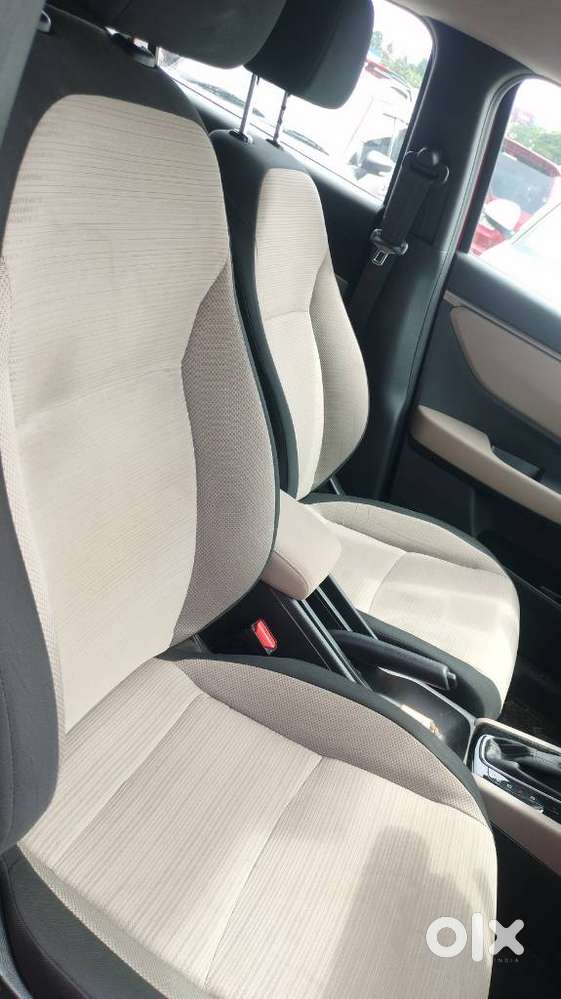 Honda Elevate, 2023, Petrol