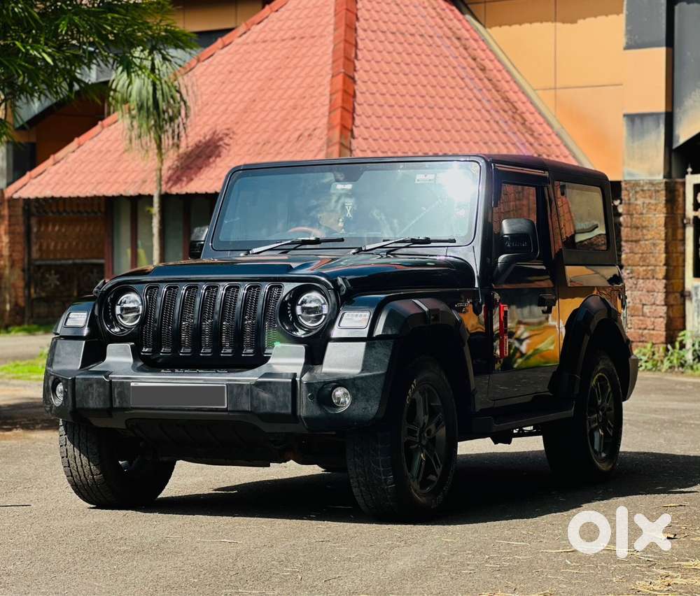 Mahindra Thar Petrol 2022