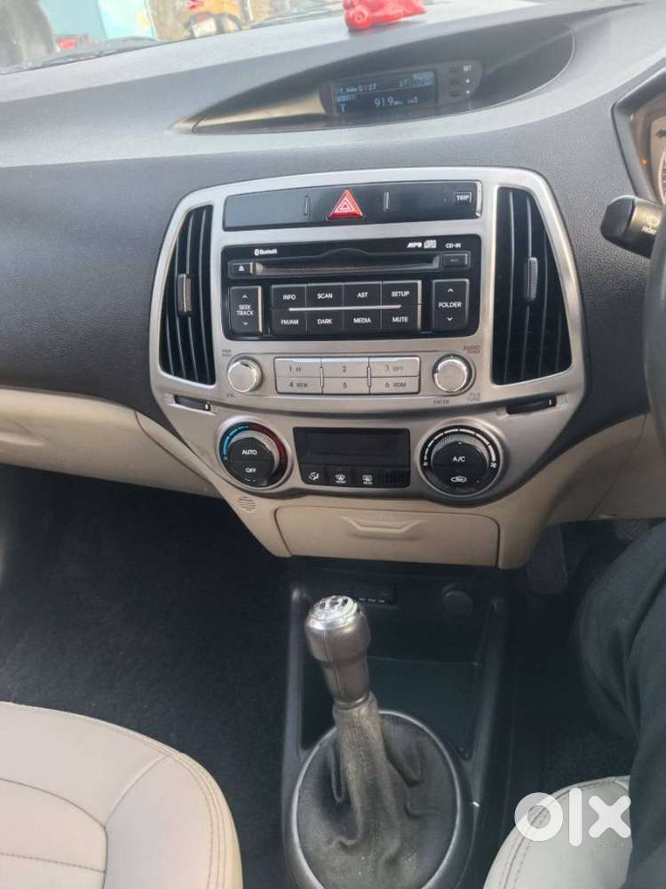 Hyundai I20 Sportz 1.2 Bs-iv, 2012, Petrol