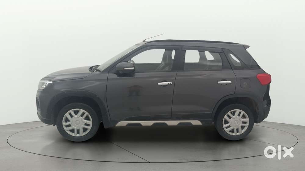 Maruti Suzuki Vitara Brezza 1.5 Vxi At, 2021, Petrol