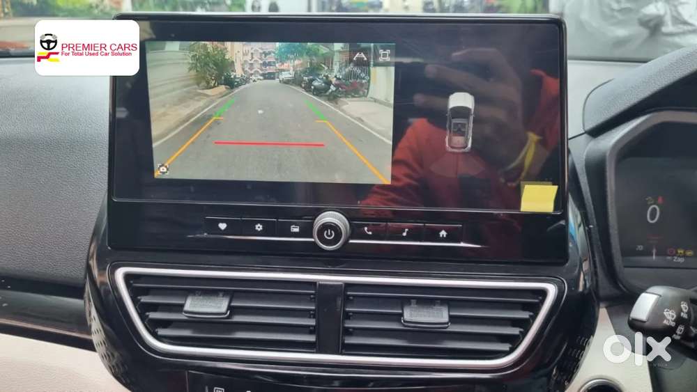 Mahindra Xuv 3xo Ax5l 1.2 Petrol At, 2025, Petrol