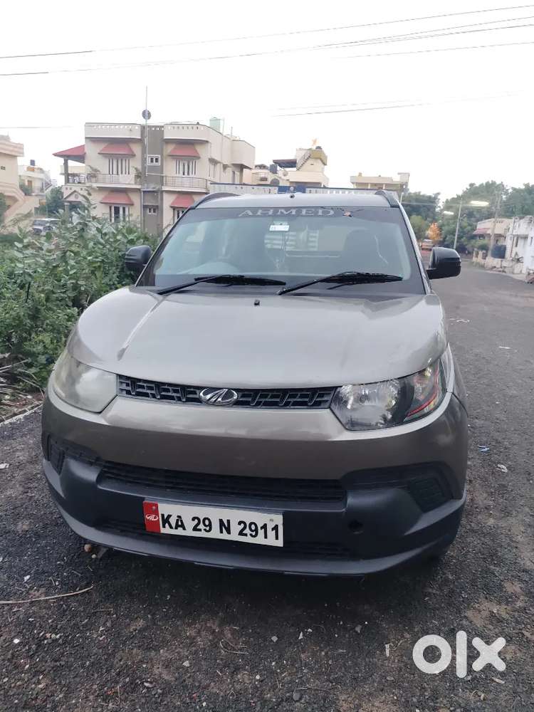 Mahindra Kuv 100 2017