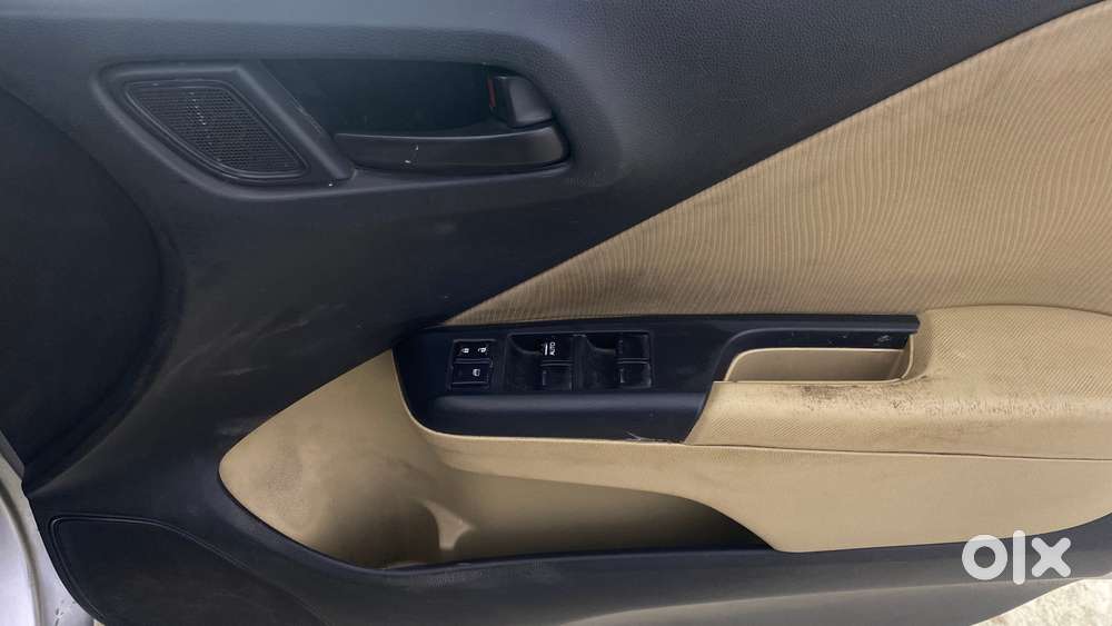 Honda City 2015-2017 I Vtec Cvt Sv, 2016, Petrol