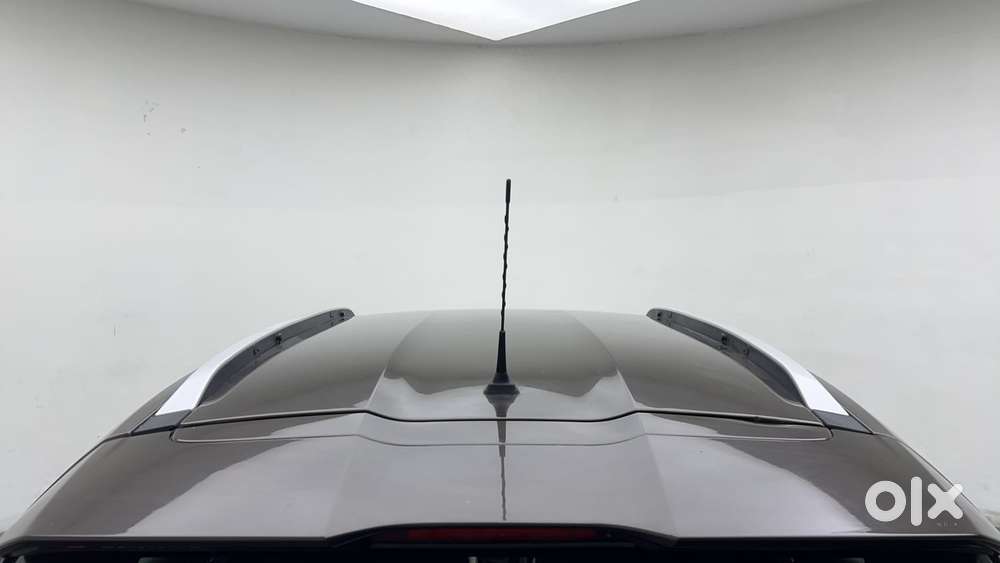 Nissan Magnite Xv Turbo, 2022, Petrol