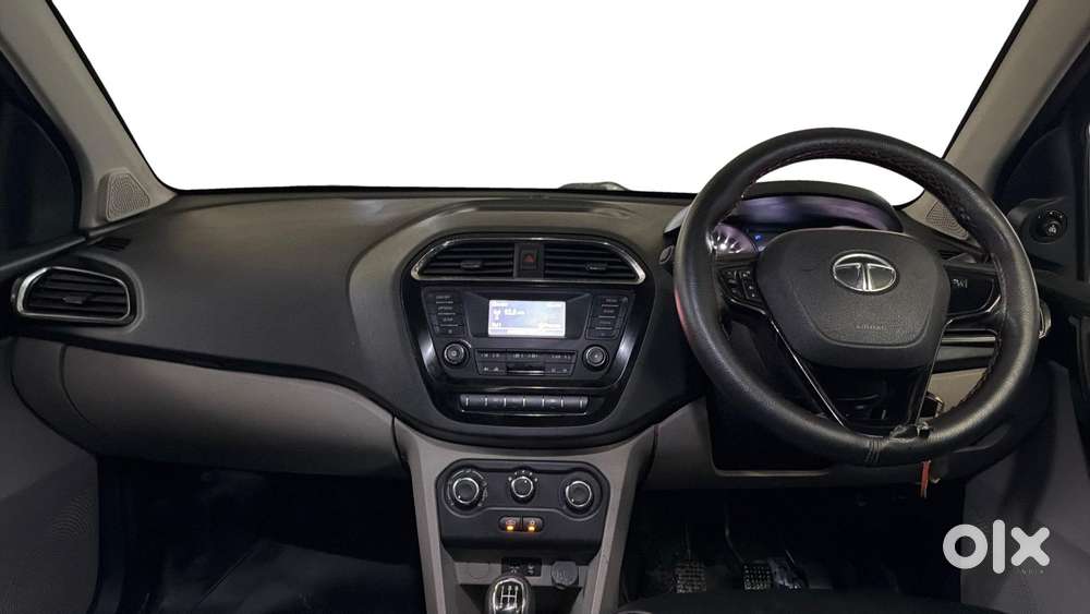 Tata Tiago 1.2 Revotron Xz, 2018, Petrol
