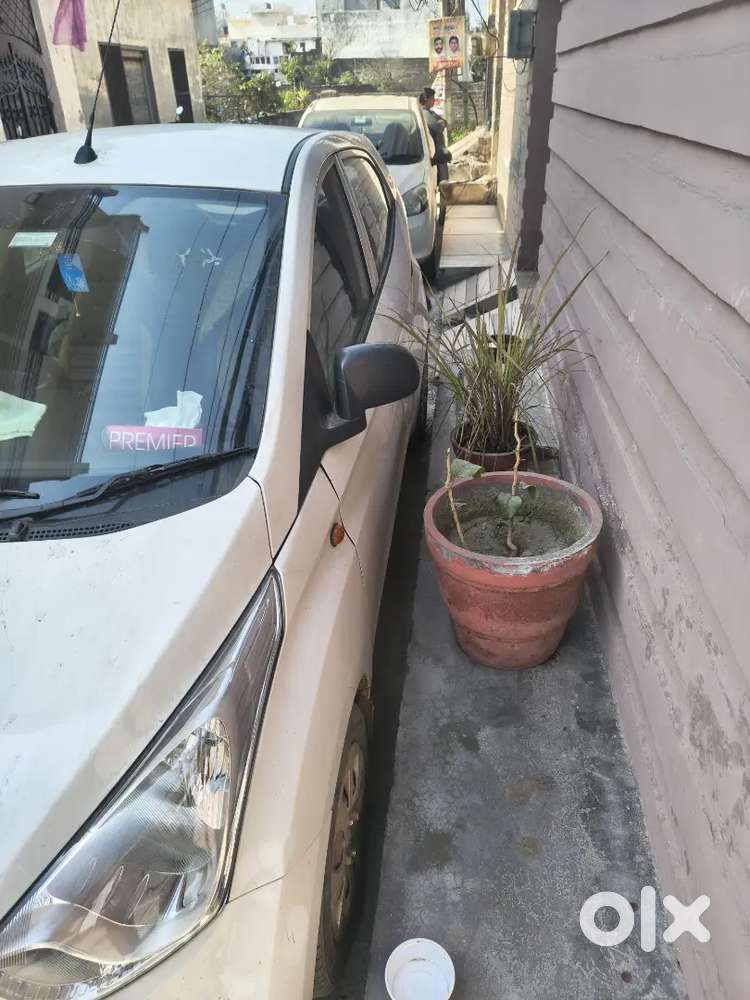 Hyundai Eon 2015 Petrol Well Maintained