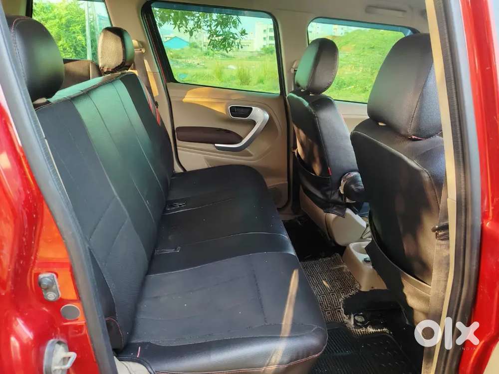 Mahindra Tuv 300 2016 Diesel 91000 Km Driven