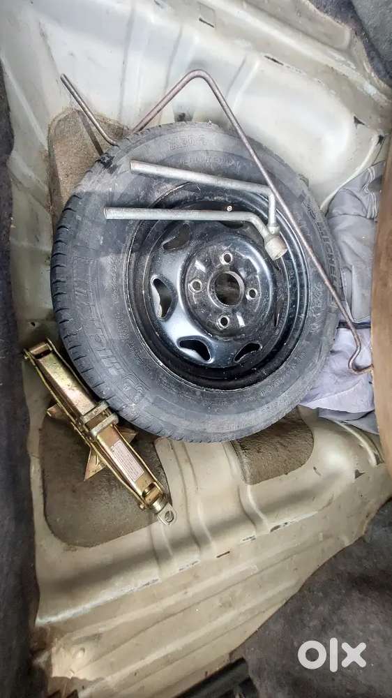 Maruti Suzuki Esteem 1999 Petrol 50000 Km Driven