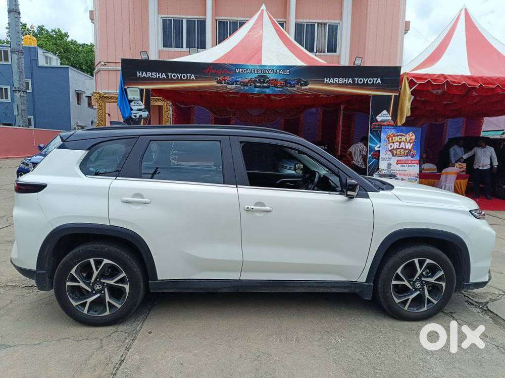 Toyota Urban Cruiser Hyryder 1.5 V Neo Drive, 2025, Petrol