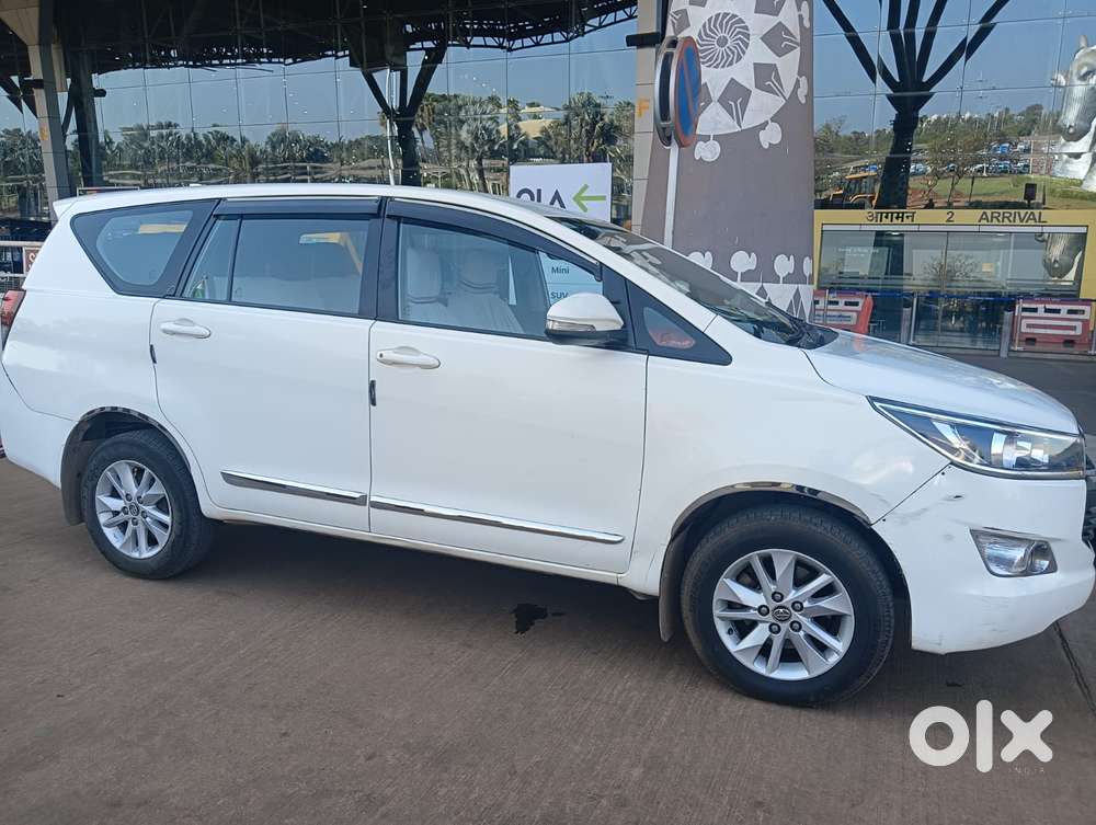 Toyota Innova Crysta 2.4 V, 2017, Diesel