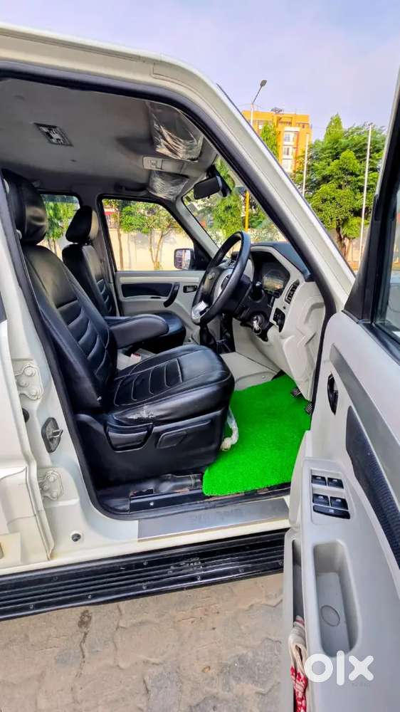Mahindra Scorpio S11 M Hawk 2.2 . Year 2022.
