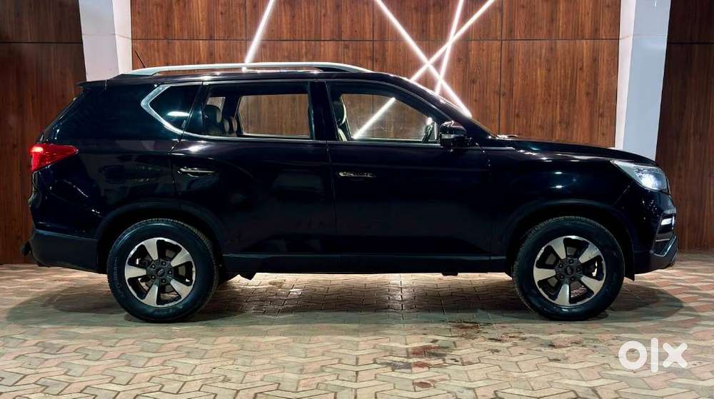 Mahindra Alturas G4 4wd At, 2019, Diesel