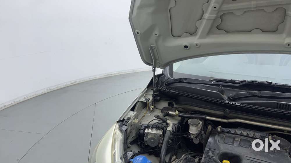 Maruti Suzuki Celerio Zxi Optional Amt, 2017, Petrol